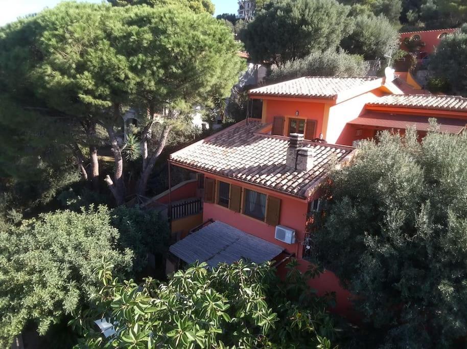 Villa Con Giardino Vista Mare Capitana Bagian luar foto
