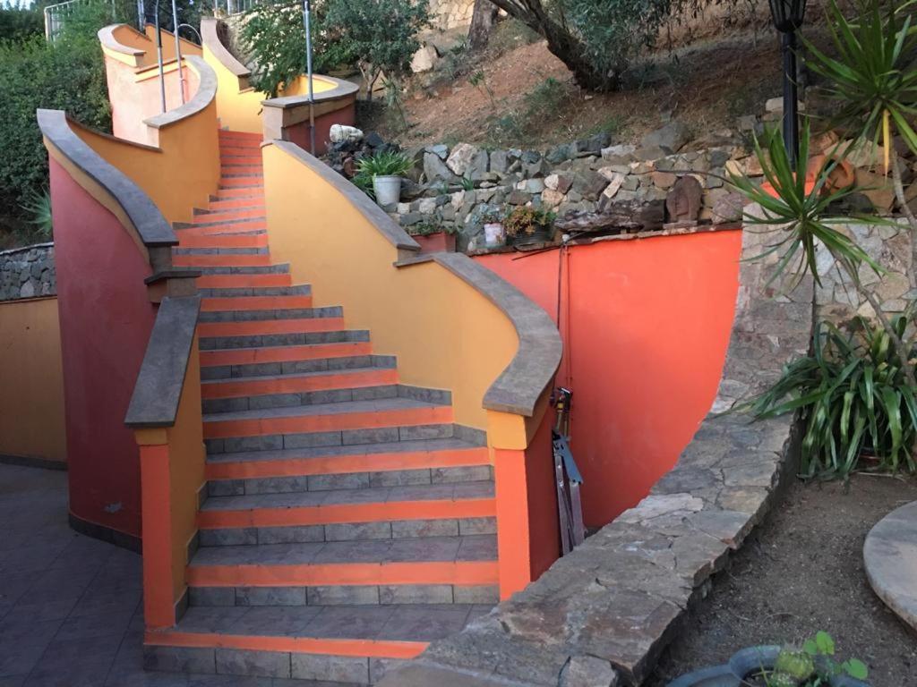 Villa Con Giardino Vista Mare Capitana Bagian luar foto