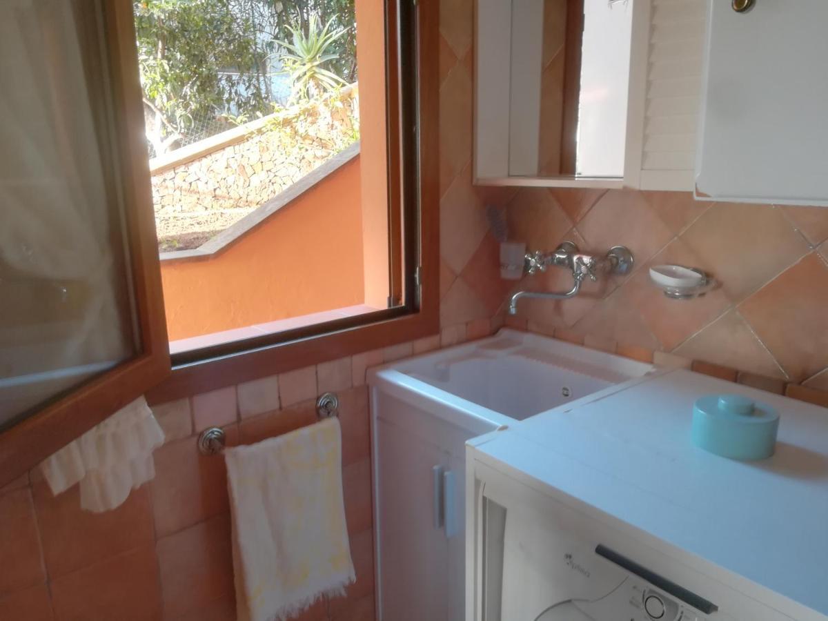 Villa Con Giardino Vista Mare Capitana Bagian luar foto