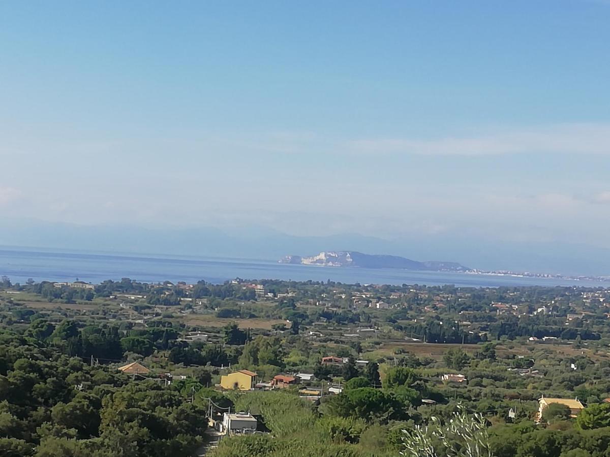 Villa Con Giardino Vista Mare Capitana Bagian luar foto