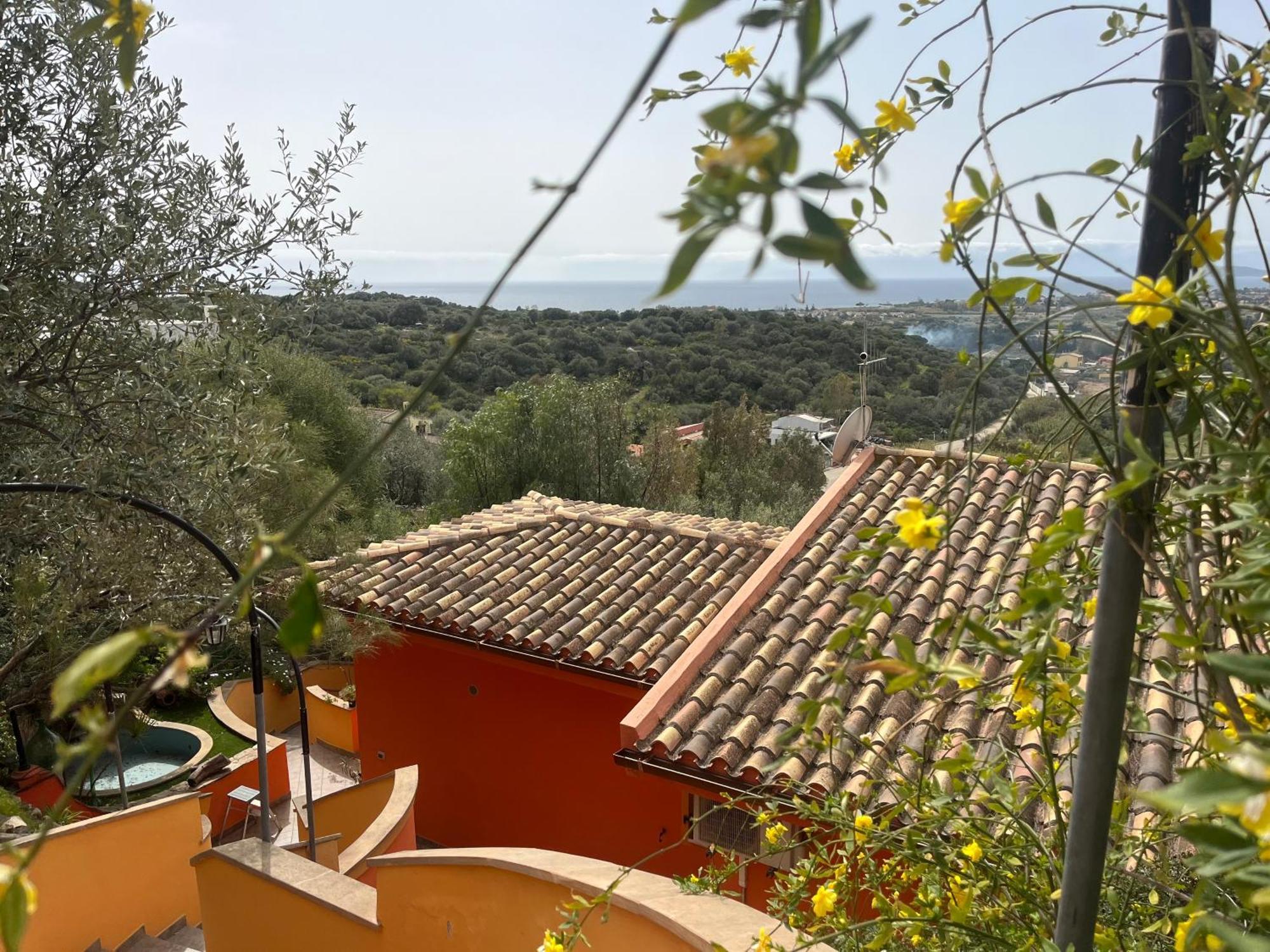 Villa Con Giardino Vista Mare Capitana Bagian luar foto