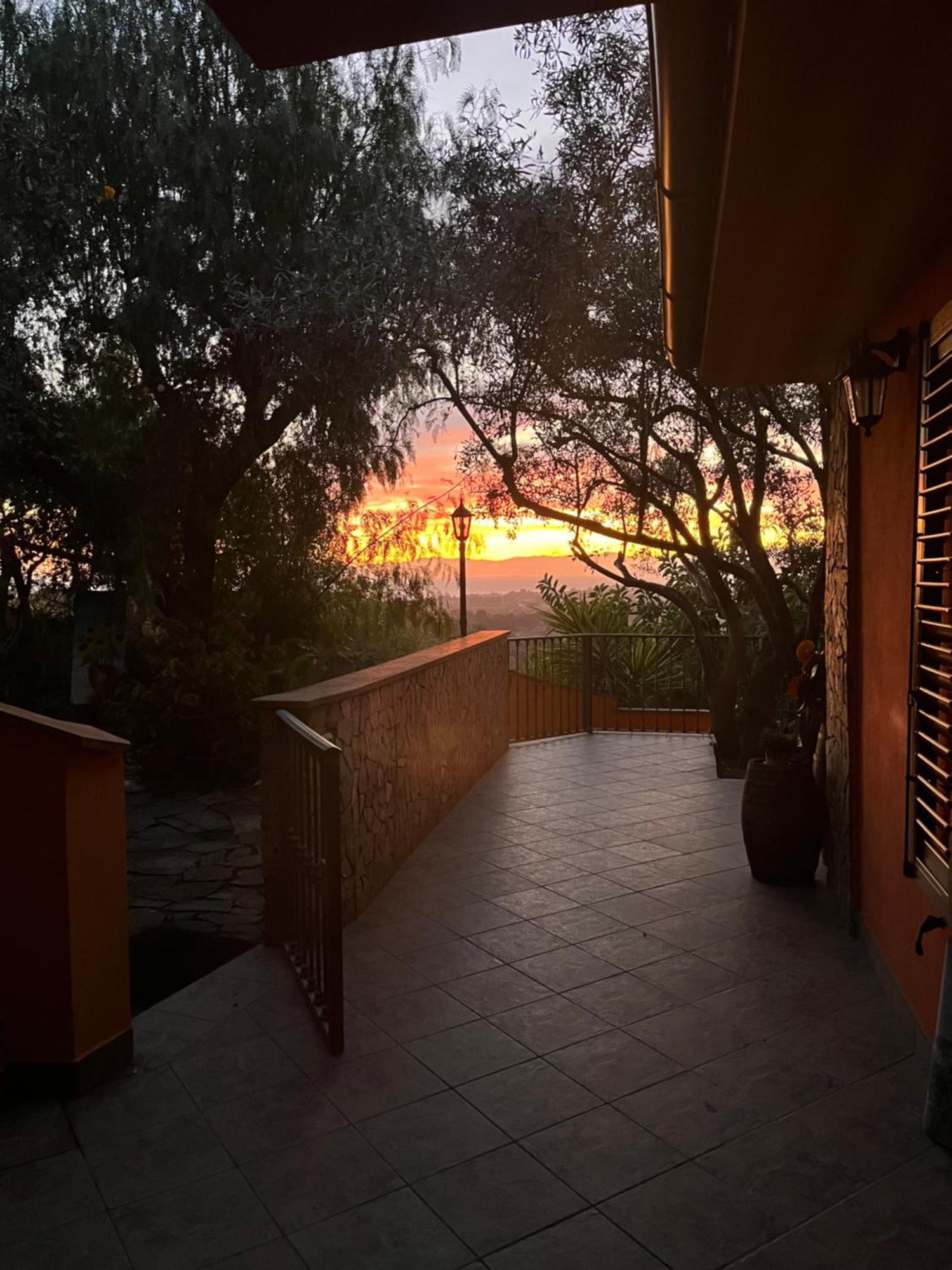 Villa Con Giardino Vista Mare Capitana Bagian luar foto